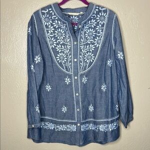 Soft Surroundings Blue Embroidered Top